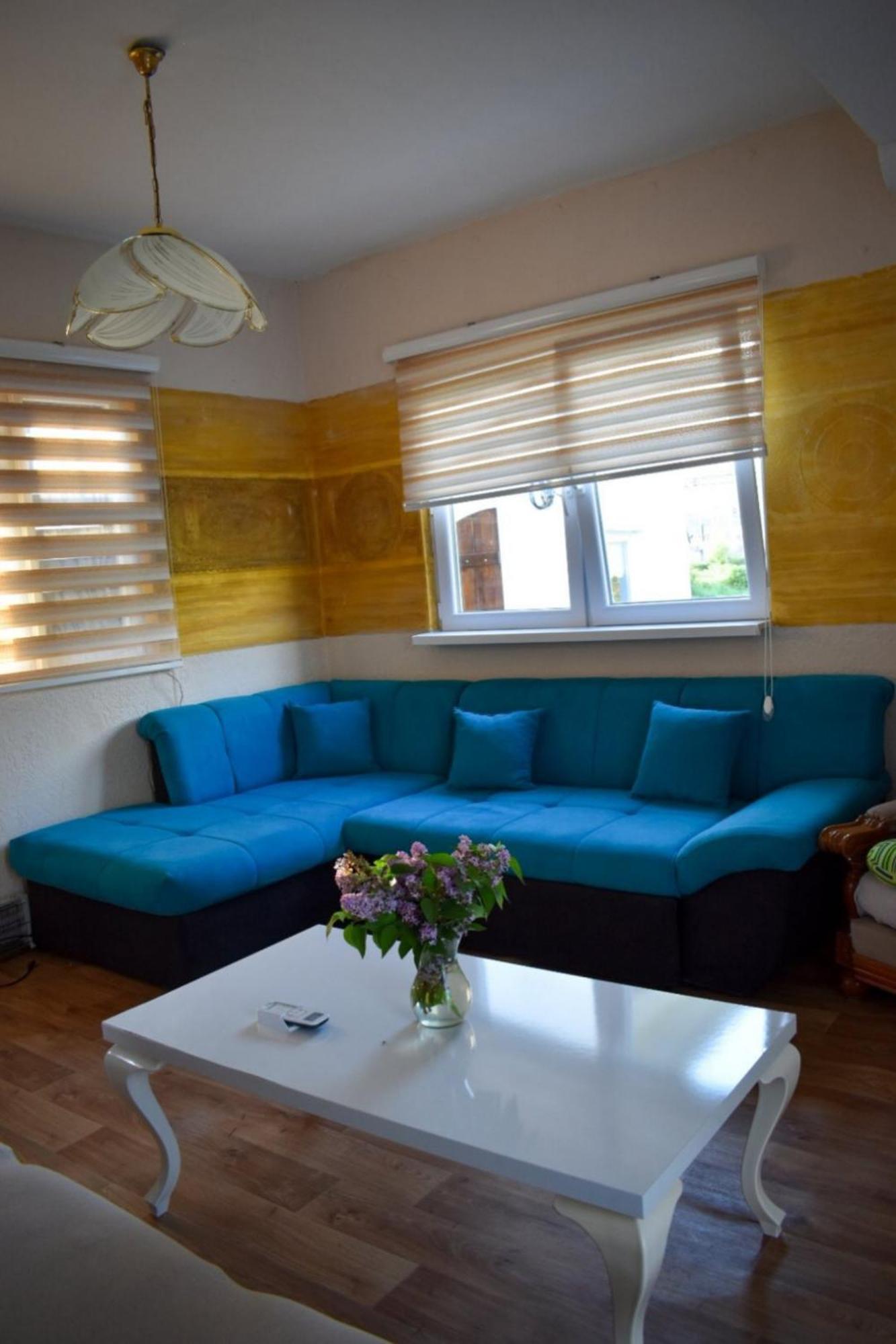 טרביניה Apartment Merona With Swimming Pool מראה חיצוני תמונה