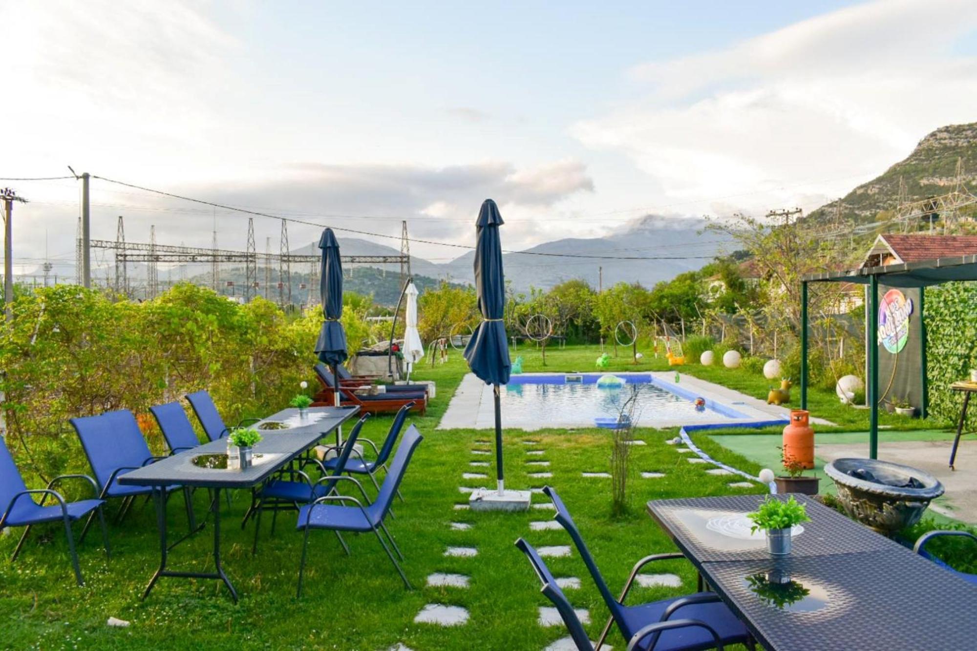 טרביניה Apartment Merona With Swimming Pool מראה חיצוני תמונה
